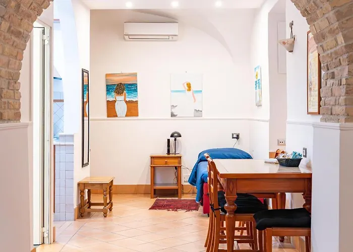 Domus Apartment *